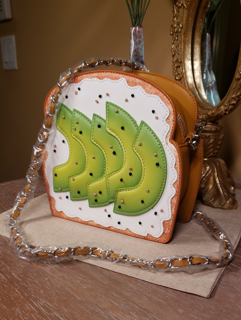 A Toast To You Brunch Avocado Toast Beaded Crossbody Bag - Sold Out! NWT! - Picture 8 of 9